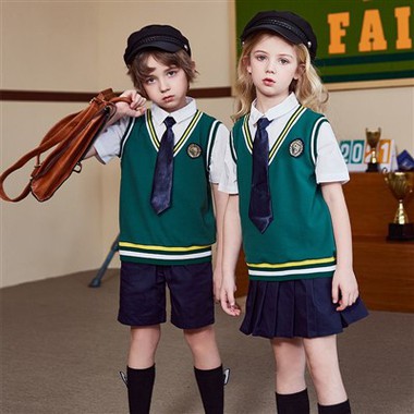 سمر پرائمری سکول یونیفارم فور پیس کسٹم لوگو